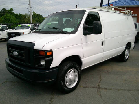 2014 Ford E-Series E-150