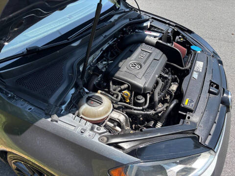2015 Volkswagen Golf TSI Launch Edition