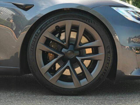 2021 Tesla Model S Plaid