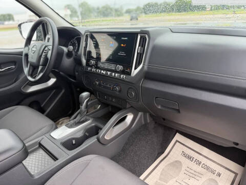 2025 Nissan Frontier