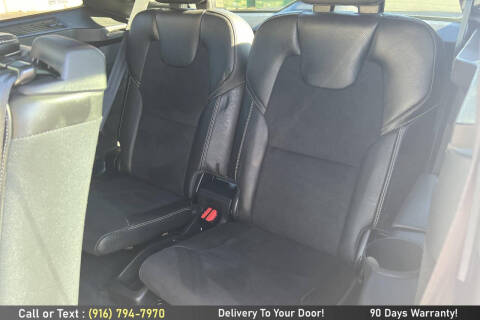 2017 Volvo XC90 T6 R-Design