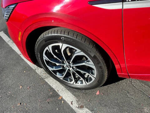 2024 Lincoln Nautilus Reserve