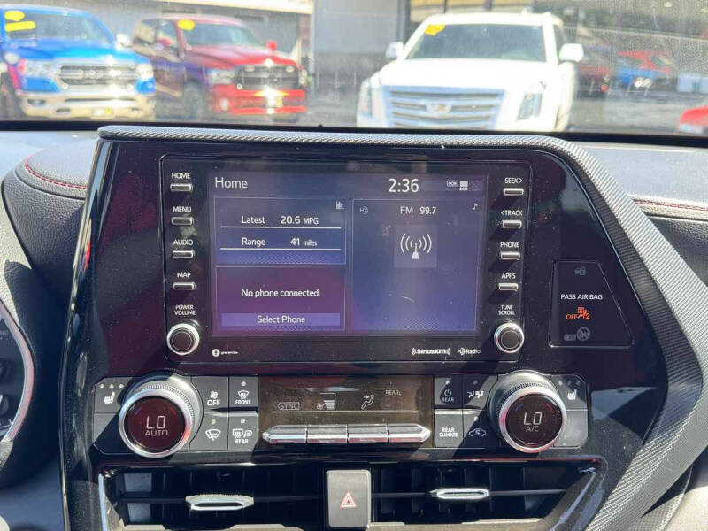 2022 Toyota Highlander XSE