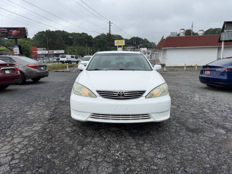 2005 Toyota Camry LE