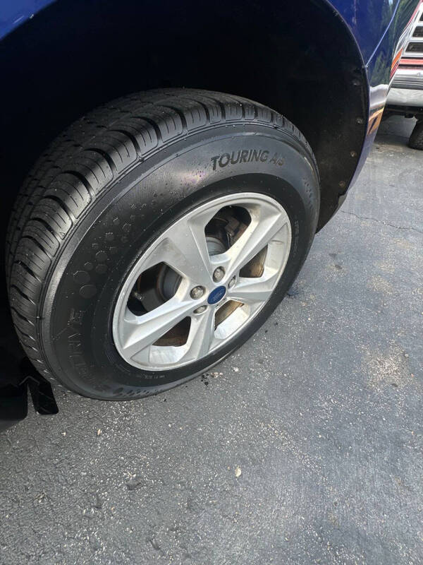 2015 Ford Edge SE