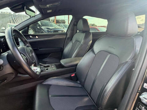 2023 Kia K5