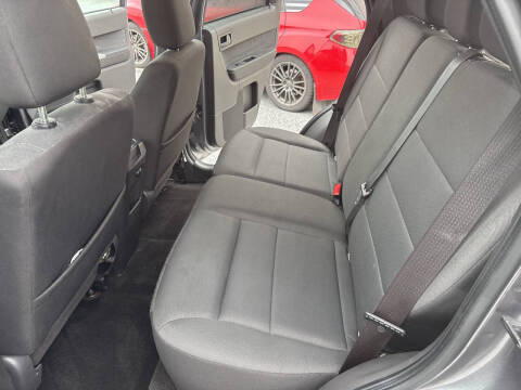 2010 Ford Escape XLT