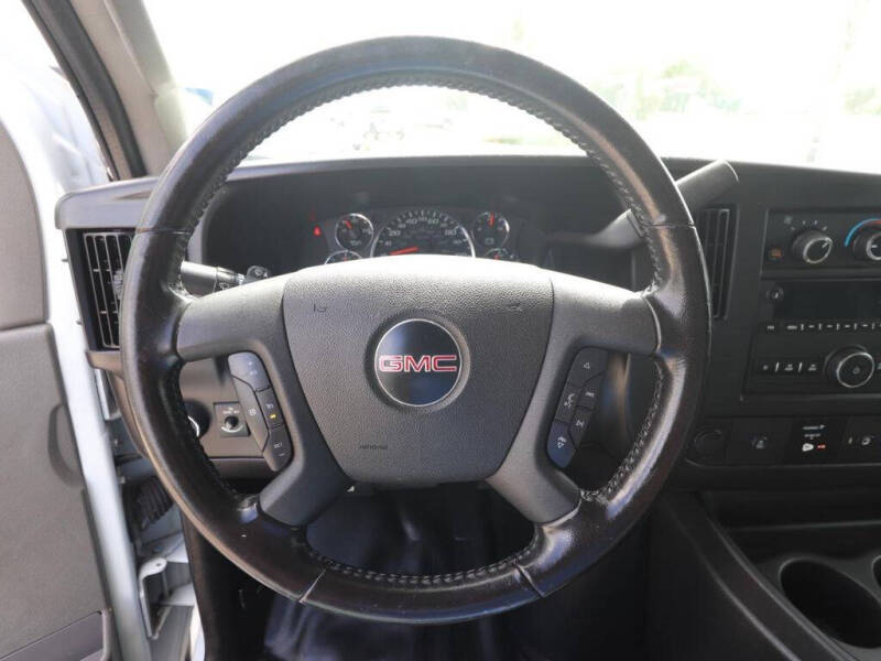 2023 GMC Savana 2500