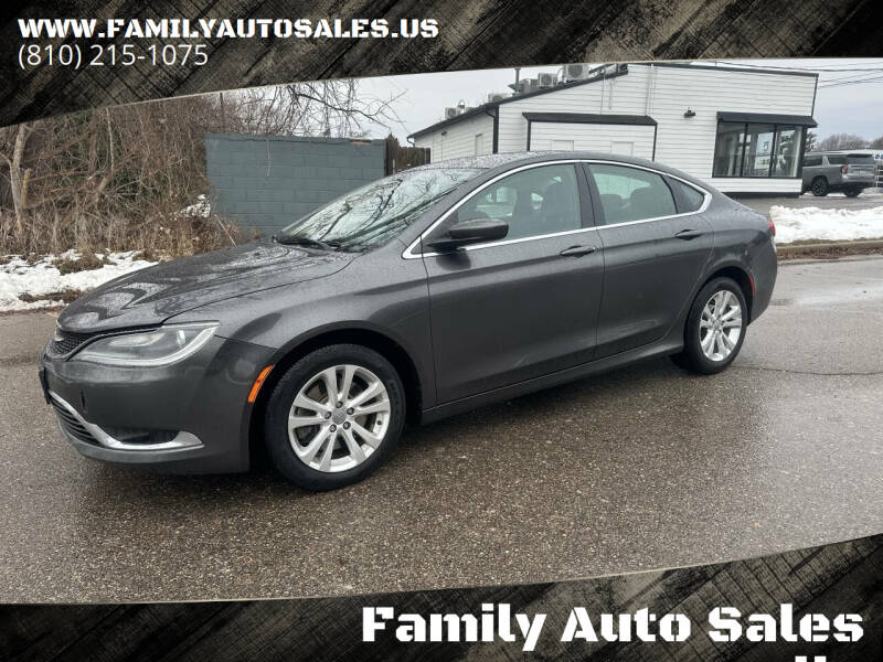 2015 Chrysler 200 Limited's photo