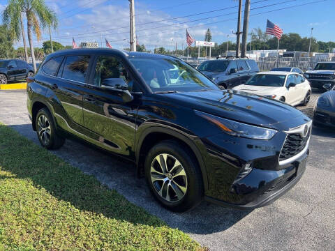 2024 Toyota Highlander XLE