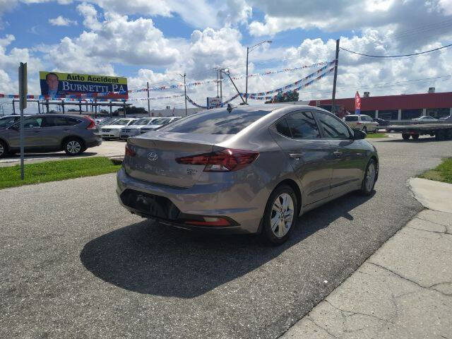 2020 Hyundai Elantra
