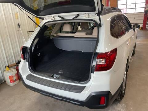 2018 Subaru Outback 2.5i Premium