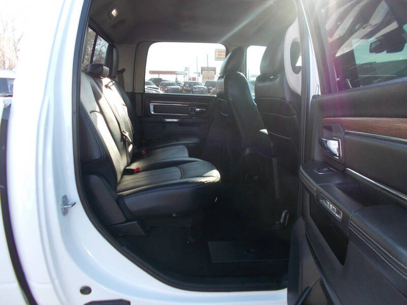 2017 RAM 1500 Laramie