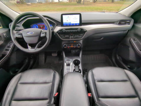 2022 Ford Escape SEL