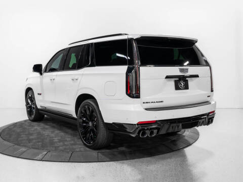 2025 Cadillac Escalade-V