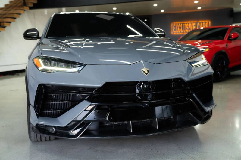 2024 Lamborghini Urus Performante