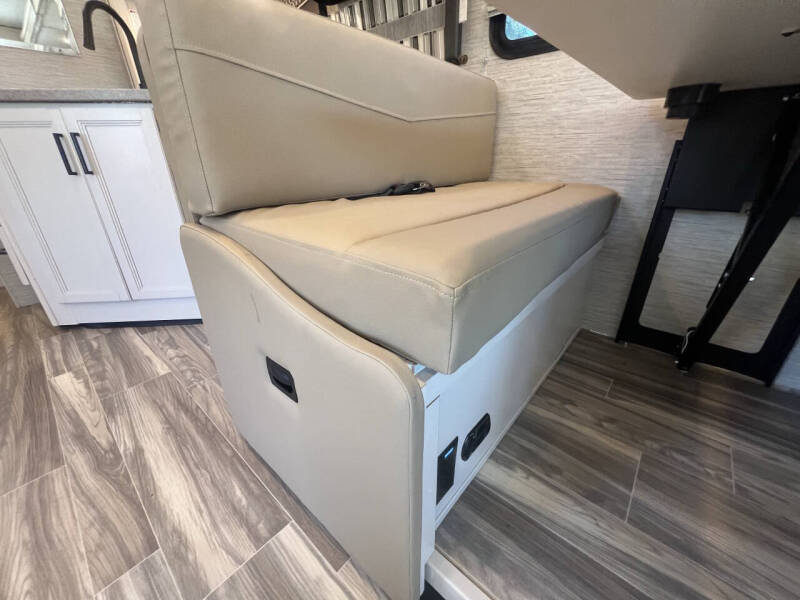 2023 Thor Motor Coach ACE