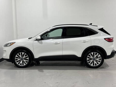 2022 Ford Escape Titanium