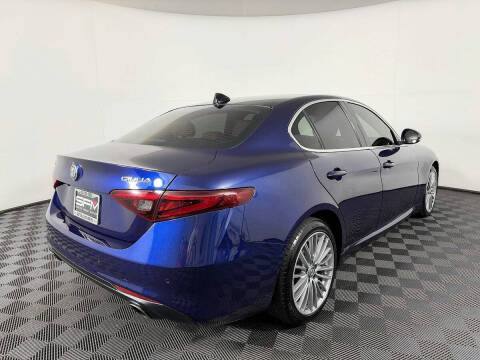 2017 Alfa Romeo Giulia Ti