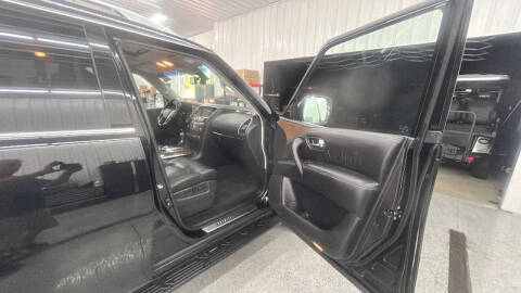 2017 Infiniti QX80