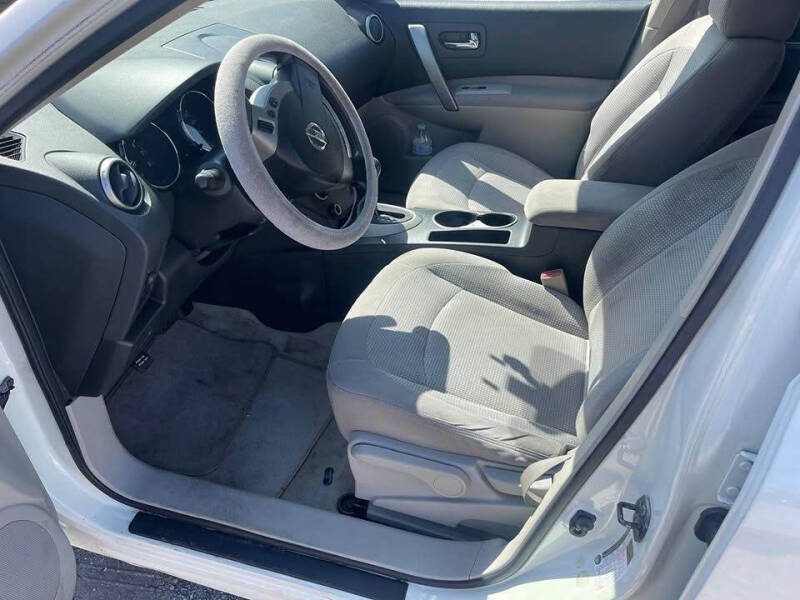 2009 Nissan Rogue S
