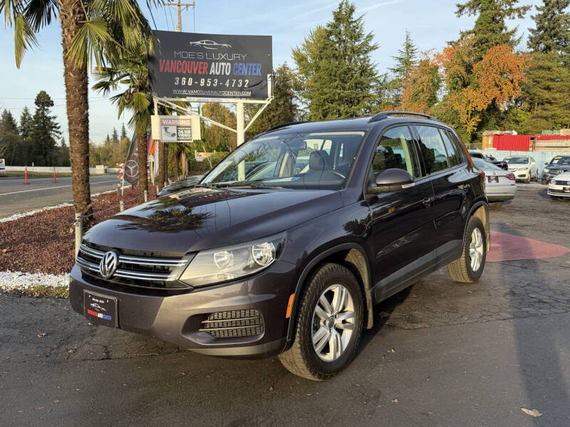 2016 Volkswagen Tiguan S's photo