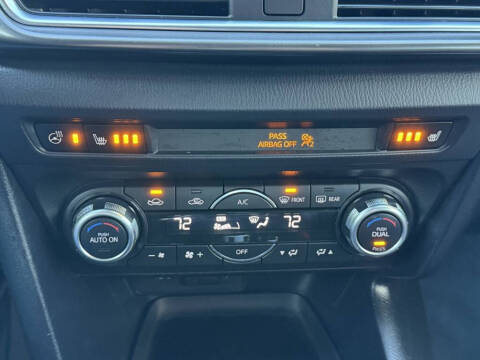 2018 Mazda MAZDA3 Grand Touring