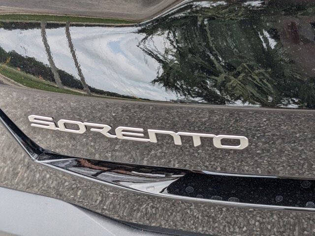 2025 Kia Sorento SX