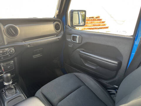 2021 Jeep Gladiator Sport