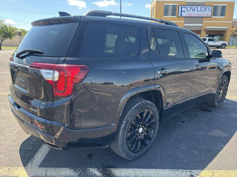 2022 GMC Acadia Denali