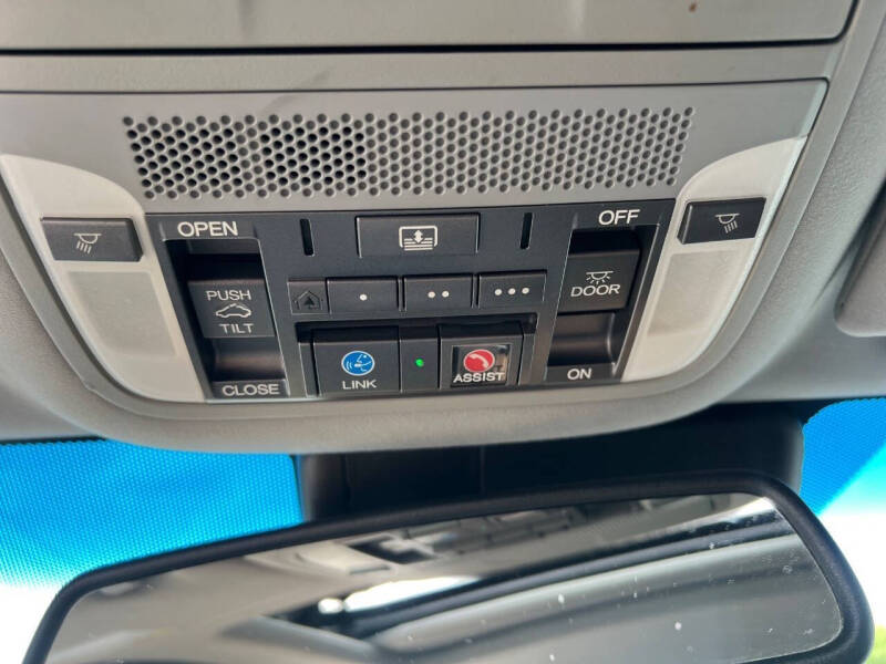 2014 Acura RLX w/Advance