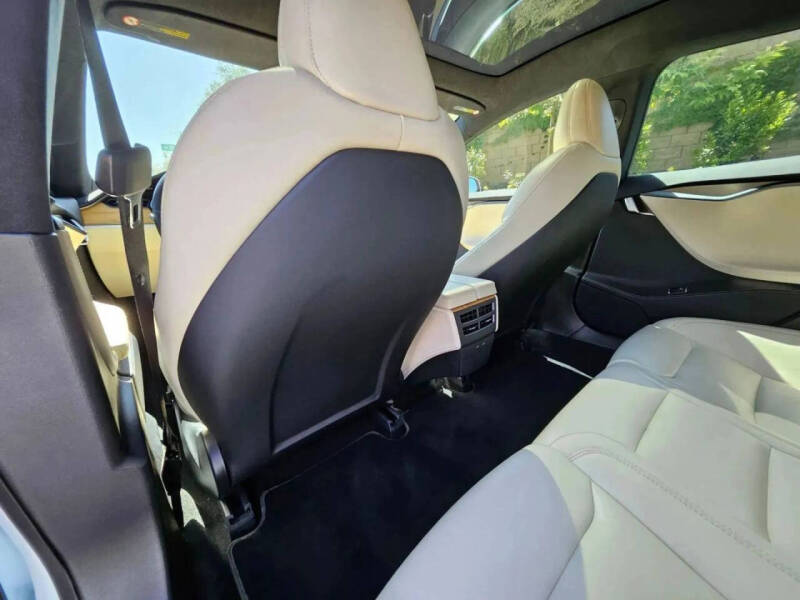 2020 Tesla Model S Long Range Plus