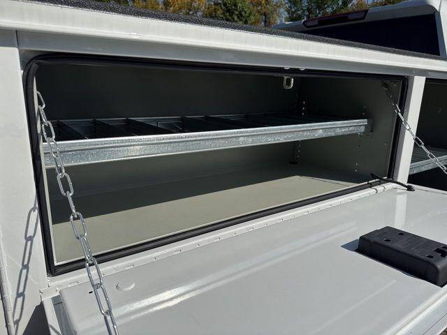 2025 GMC Sierra 3500HD CC Pro