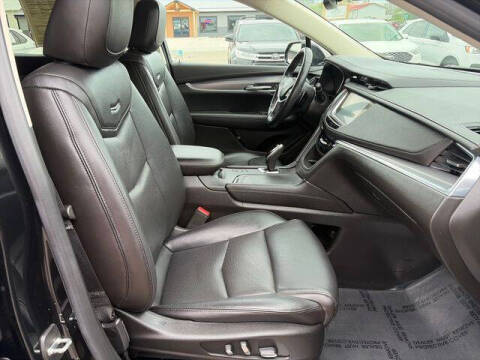 2018 Cadillac XT5 Luxury