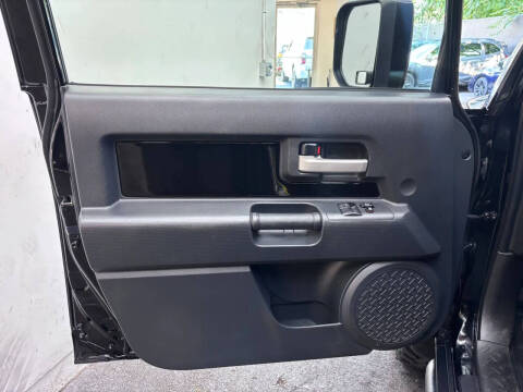 2011 Toyota FJ Cruiser