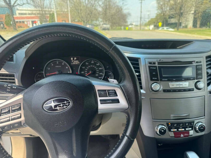 2013 Subaru Legacy 2.5i Premium