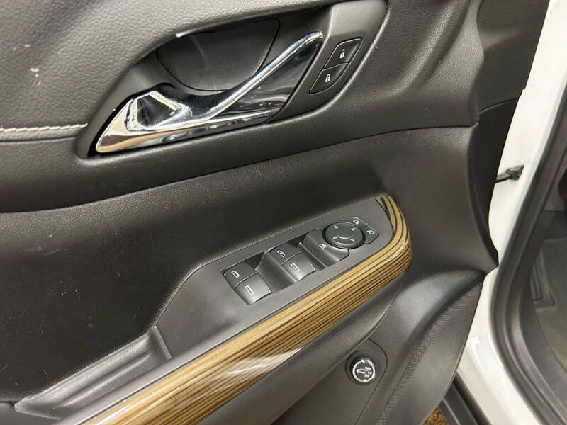 2022 GMC Acadia SLE