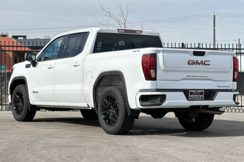 2023 GMC Sierra 1500 Elevation Standard