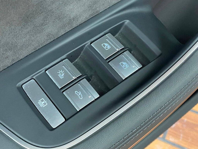 2021 Audi S8 4.0T quattro