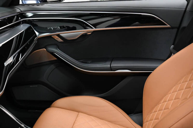 2022 Audi S8 4.0T quattro