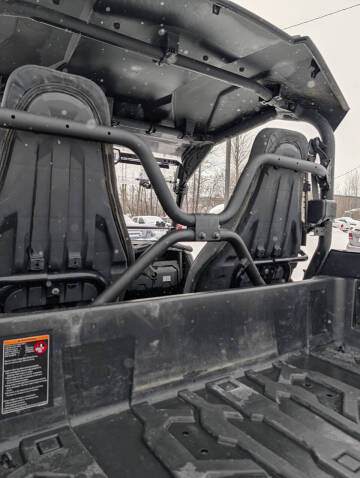 2024 Yamaha YXZ1000R SE
