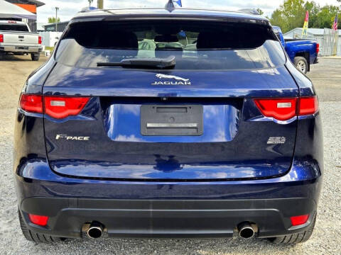 2018 Jaguar F-PACE 25t Premium