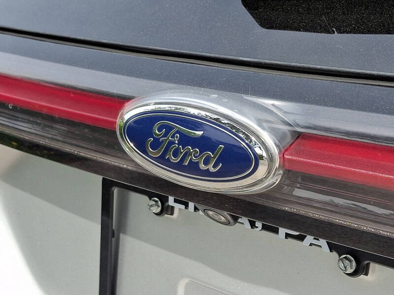 2018 Ford Edge Sport