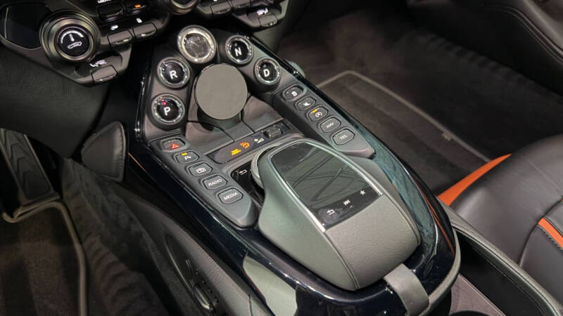 2021 Aston Martin Vantage