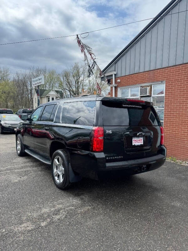 2017 Chevrolet Suburban LS