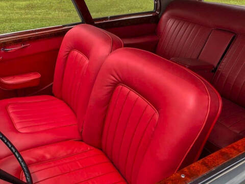 1950 Bentley MK VI Sedanca Coupe