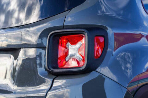 2022 Jeep Renegade (Red) Edition