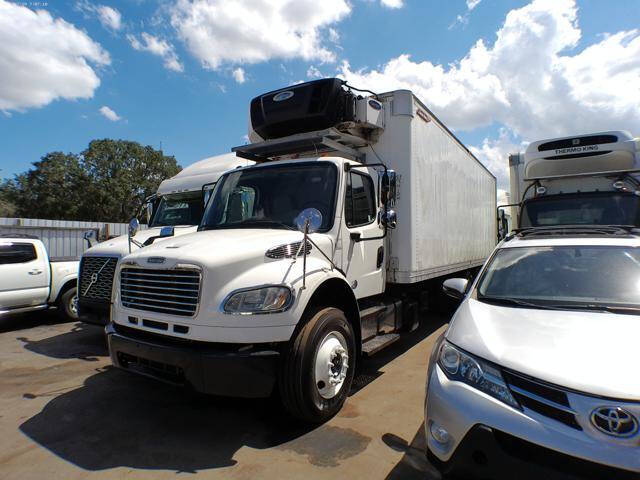 2017 Freightliner M2 106