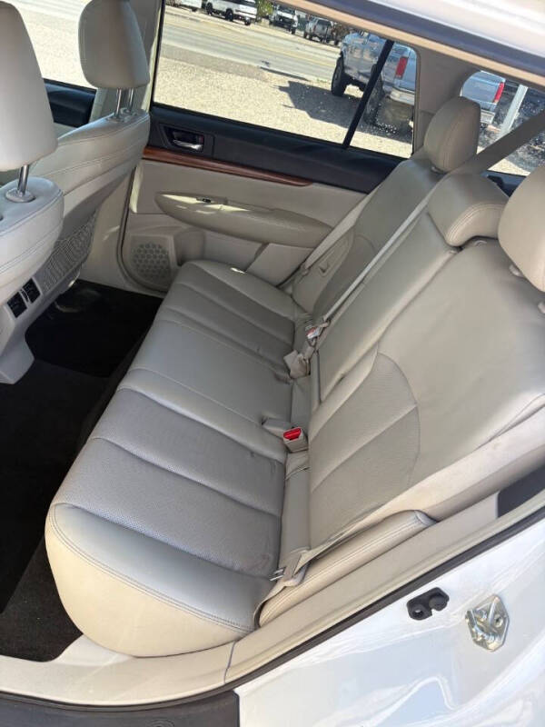 2014 Subaru Outback 2.5i Limited