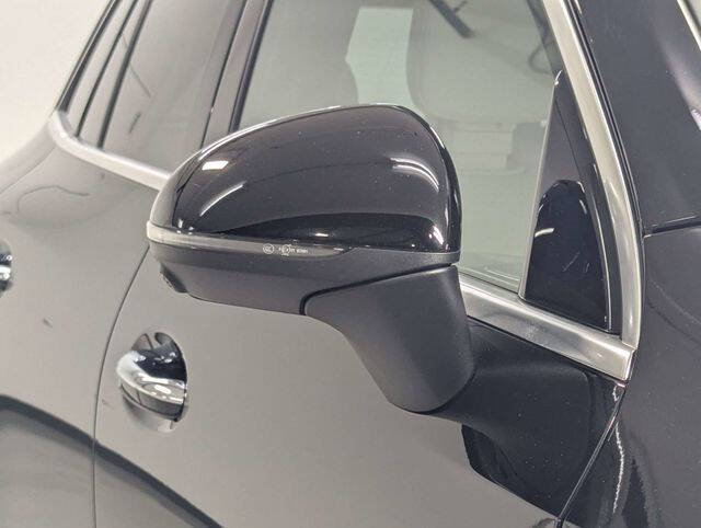 2023 Mercedes-Benz GLC GLC 300